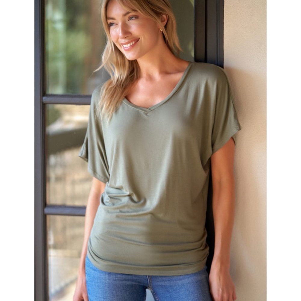 New Sivana Bamboo Dolman Tunic in Sage Green Size Small